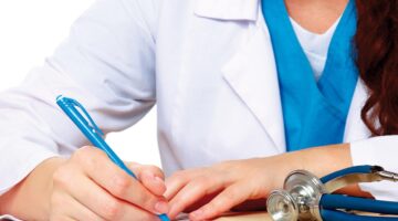 كيف يتم الاستعلام عن الإجازات المرضية من خلال منصة صحتي الجديدة؟