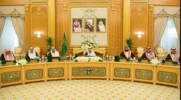 "مجلس الوزراء السعودي" يوضح ضوابط العمل خارج أوقات الدوام الرسمي