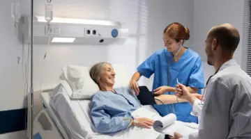 ماذا يعمل فني رعاية مرضى؟ " هيئة التخصصات الصحية" توضح