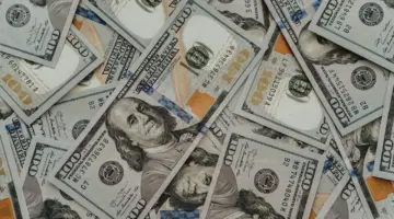 سعر الدولار اليوم في ليبيا الخميس 21 مارس 2024 قبل بداية التعاملات الصباحية