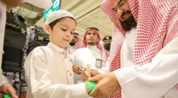 "هام" أساور ذكية للتواصل مع أهل الأطفال المفقودين بالمسجد الحرام 1445