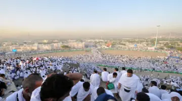 اللهُم لا تدع لنا ذنبًا إلا غفرته.. افضل دعاء يوم عرفه للحاج وغير الحاج 