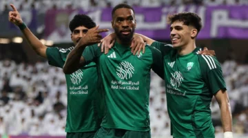 الملكي الراقي ضيفًا على الخلود الليلة.. موعد مباراة الخلود ضد الأهلي في الدوري السعودي والتشكيل الرسمي