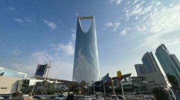 انتعاش أدوات الدين في الأسواق الناشئة وسط التحديات والاضطرابات