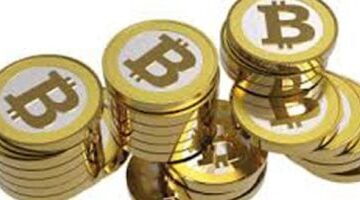 بيتكوين تنخفض مجددًا رغم صدور حكم قضائي ضد رسوم ترامب الجمركية