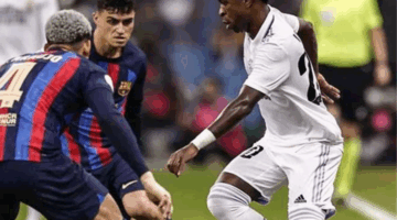 مصير الكلاسيكو والتوقعات.. قرارات رئيس لجنة الحكام بشأن مباراة ريال مدريد وبرشلونة 2025