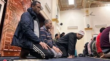 تنبيه هام: تغيير وقت صلاة الجمعة غداً إلى الساعة 1 بدلاً من 12.. شاهد الفيديو!