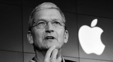 تيم كوك يوضح سبب تصنيع آبل لهواتف iPhone فى الصين وليس أمريكا