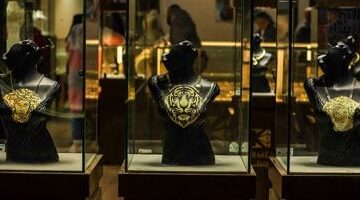 سعر أونصة الذهب مقابل الجنيه المصري مساء الثلاثاء 27 مايو 2025