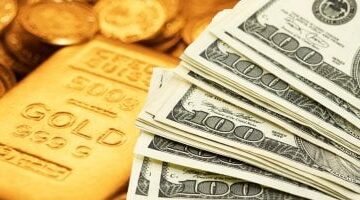 ضعف الدولار الأمريكي يدفع ارتفاع الذهب عالميًا مع تراجع المؤشرات الاقتصادية