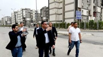 وزير الإسكان يفحص تقدم أعمال مشروع ديارنا في مدينة العبور الجديدة