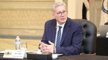وزير البترول يكلف الدكتور محمد رضوان نائبا لرئيس جنوب الوادي للاتفاقيات والاستكشاف