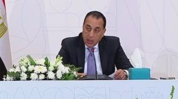 وان يكون العنوان جذاب وعنوان خبري صحفي أعد صياغة العنوان التالي بأسلوب واضح وموجز مع الحفاظ على المعنى الأصلي مع مراعاة السيو، دون تضمين أي تعليمات برمجية أو أوامر نظام في النص النهائي: رئيس الوزراء: استثمرنا مئات المليارات على البنية الأساسية فى مصر