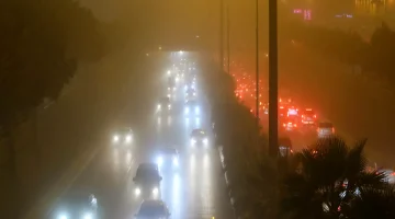 الهلال يواصل هيمنته.. خماسية قوية تطيح بأحلام الرائد في الجولة 30
