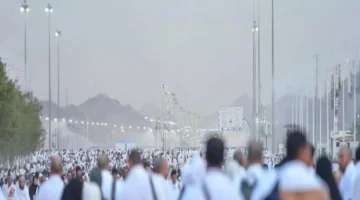 وزير الأوقاف اليمني يكشف موعد انطلاق الحجاج لموسم 1446!