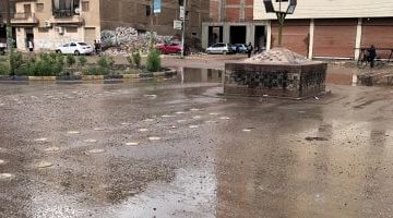أمطار غزيرة مفاجئة تضرب مدن الغربية: تغطية حية