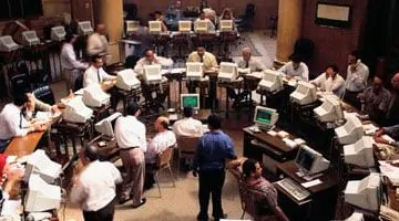 ارتفاع مؤشرات البورصة مدفوع بمشتريات محلية وأجنبية في منتصف التداولات