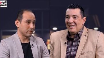 استشاري علاقات أسرية يكشف: سؤال الفتاة عن راتب الشاب في أول لقاء زواجي "كمين محتمل".. شاهد الفيديو