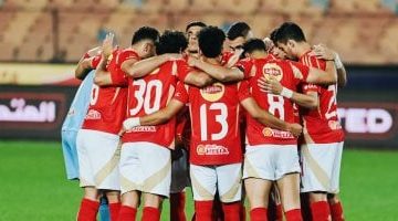 الأهلي يسعى لتحقيق حلم التتويج بالدوري المصري أمام فاركو الليلة