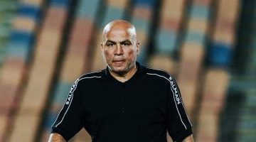 الأهلي يؤجل مصير لاعبيه الأجانب حتى بعد مباراة فاركو الختامية للدوري