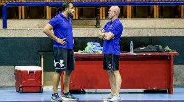 الأهلي يواجه تحدياً قوياً في بطولة أفريقيا لكرة اليد: الرجال أمام الجيش المغربي، والسيدات أمام أبيدجان