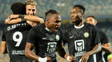 سباق محموم.. 4 فرق تتصارع من أجل المركز الرابع في المربع الذهبي قبل جولتين من نهاية الدوري