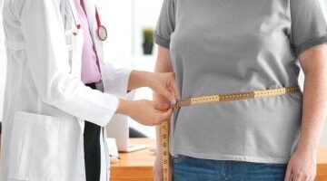 تكميم المعدة أم تحويل مسار؟.. دليلك لاختيار أفضل عملية جراحية لفقدان الوزن!
