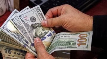 سعر الدولار اليوم مقابل الجنيه في البنوك المصرية: تحديث لحظي