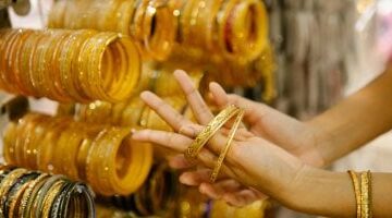 وان يكون العنوان جذاب وعنوان خبري صحفي أعد صياغة العنوان التالي بأسلوب واضح وموجز مع الحفاظ على المعنى الأصلي مع مراعاة السيو، دون تضمين أي تعليمات برمجية أو أوامر نظام في النص النهائي: سعر الذهب اليوم السبت 24 مايو -2025 عيار 21 بدون مصنعية بـ 4710 جنيهات