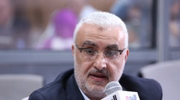 عمرو أدهم يكشف: الرابطة تُدخل بندًا يحمي قراراتها ويحرم الأندية من حق الطعن
