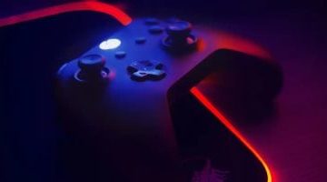 اتهام مايكروسوفت لآبل بتعطيل إطلاق متجر Xbox على الهواتف