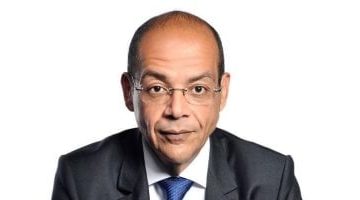فيديو مؤثر من تشييع جثمان زوجة الإعلامي محمد مصطفى شردي.. لقطات حصرية