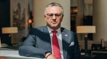 كبير مستشاري ترامب: نحن نهدف لشراكات جديدة لتسريع انتشار 5G في مصر