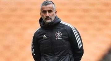 ريفيرو يصل القاهرة اليوم ليتولى مهام تدريب الأهلي بعد مواجهة فاركو