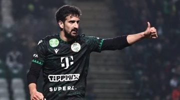 صفقة بن رمضان مع الأهلي: التفاصيل وموعد أول ظهور في كأس العالم – شاهد الفيديو!