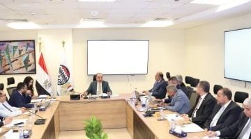 وزير قطاع الأعمال: صناعة الدواء قطاع أولوية قصوى ونركز على تطويره