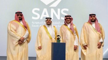 الرئيس التنفيذي لخدمات الملاحة الجوية السعودية يحظى بجائزة الملك عبدالعزيز للجودة