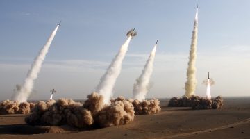 إيران تستهدف إسرائيل مجددًا بصواريخ جديدة في تصعيد مفاجئ