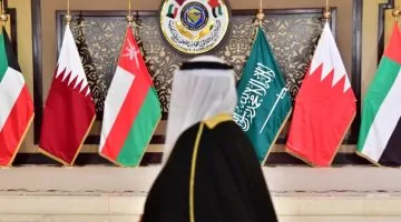 التوتر في الخليج بعد الضربة الأمريكية لإيران: السعودية والكويت تؤكدان عدم رصد آثار إشعاعية والبحرين تتبنى العمل عن بُعد بنسبة 70%