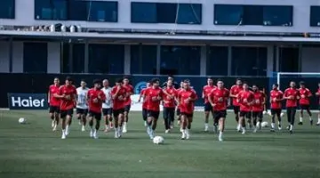 كشف النقاب عن معلقي مباراة الأهلي وبورتو في كأس العالم للأندية