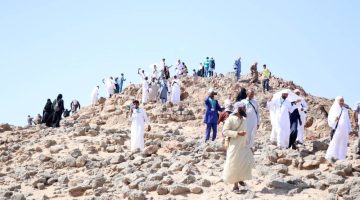 مطار المدينة وجادة قباء تُرحب بالحجاج في أجواء استثنائية
