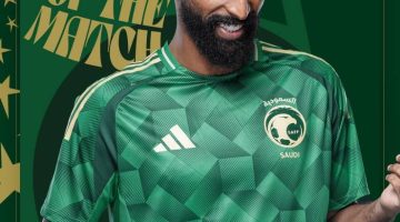 فراس البريكان: مهاجم المنتخب السعودي يتألق كعازف بارع في عالم التهديف