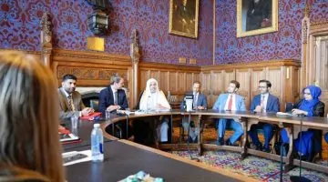 «البرلمان البريطاني يكرم الأمين العام لرابطة العالم الإسلامي»