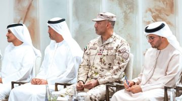 رئيس الدولة ورئيس وزراء باكستان يناقشان آفاق التعاون والتطورات الإقليمية