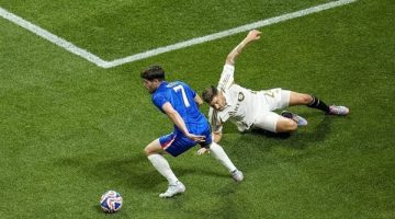 نيتو يتألق في مباراة تشيلسي ولوس أنجلوس ويثير الحديث بلقطة مثيرة مع مدافع الخصم (فيديو)