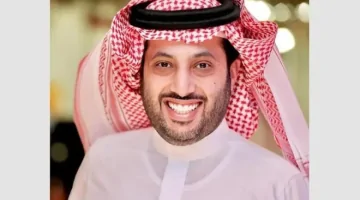 تركي آل الشيخ يشيد بالدعم القيادي للملاكمة ويستعد لموسم الرياض قبل نزال "كانيلو وكروفورد" الأغلى في التاريخ