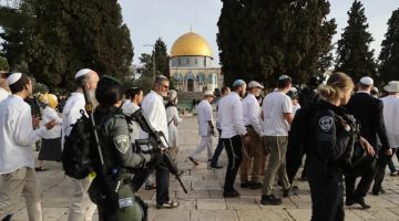 إغلاق الاحتلال المسجد الأقصى: خطوة جديدة لفرض السيطرة في سياق الحرب