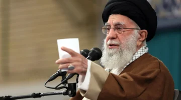 صحيفة عبرية تكشف عن موقع خامنئي: مهلة نهائية لإجراء تغييرات جوهرية