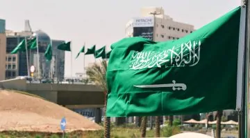 الخارجية السعودية تؤيد قرار وقف إطلاق النار وتعتبره خطوة إيجابية نحو السلام