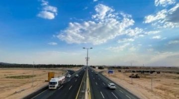 ابتداءً من اليوم: نظام رصد جديد لمخالفات المرور بقيمة 500 ريال على طريق جدة-الرياض